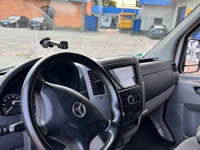Білий Мерседес Sprinter, об'ємом двигуна 2.14 л та пробігом 413 тис. км за 25000 $, фото 34 на Automoto.ua
