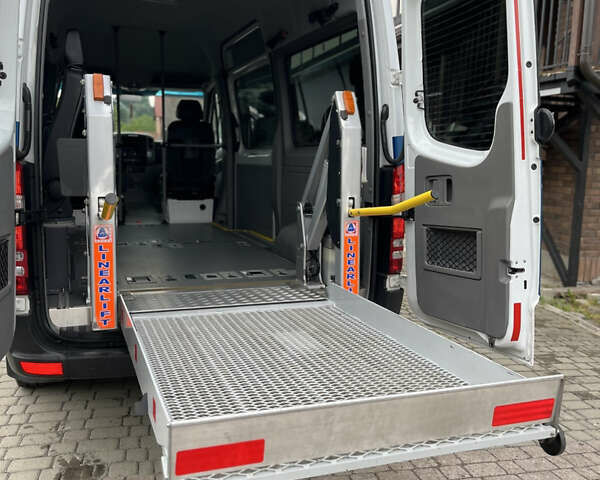 Белый Мерседес Sprinter, объемом двигателя 0 л и пробегом 280 тыс. км за 18700 $, фото 11 на Automoto.ua