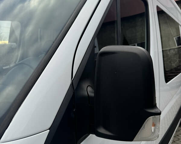 Белый Мерседес Sprinter, объемом двигателя 2.14 л и пробегом 564 тыс. км за 22999 $, фото 17 на Automoto.ua