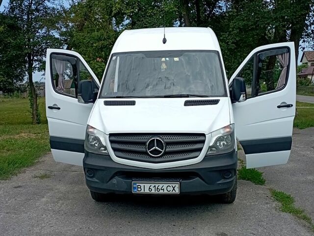 Белый Мерседес Sprinter, объемом двигателя 2.1 л и пробегом 177 тыс. км за 24000 $, фото 6 на Automoto.ua