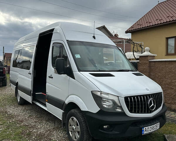 Білий Мерседес Sprinter, об'ємом двигуна 2.14 л та пробігом 736 тис. км за 38700 $, фото 3 на Automoto.ua