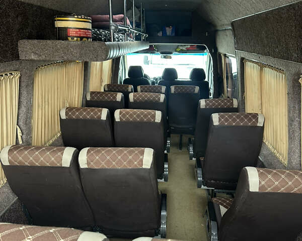 Білий Мерседес Sprinter, об'ємом двигуна 2.14 л та пробігом 736 тис. км за 38700 $, фото 18 на Automoto.ua