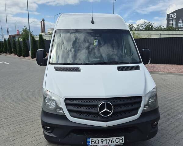 Белый Мерседес Sprinter, объемом двигателя 2.99 л и пробегом 669 тыс. км за 30500 $, фото 14 на Automoto.ua