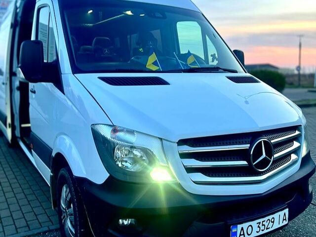 Белый Мерседес Sprinter, объемом двигателя 2.1 л и пробегом 300 тыс. км за 24000 $, фото 10 на Automoto.ua