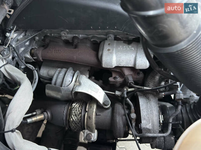 Белый Мерседес Sprinter, объемом двигателя 2.2 л и пробегом 519 тыс. км за 17900 $, фото 36 на Automoto.ua