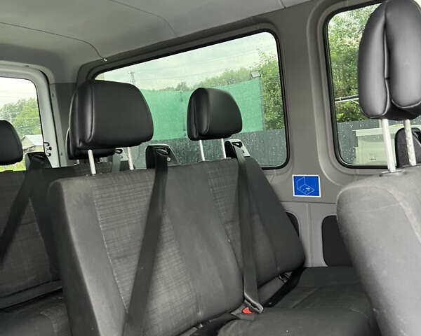 Белый Мерседес Sprinter, объемом двигателя 0 л и пробегом 390 тыс. км за 21000 $, фото 42 на Automoto.ua