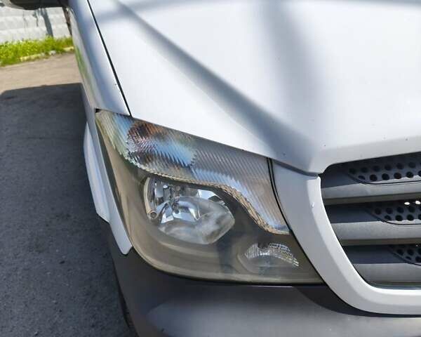 Белый Мерседес Sprinter, объемом двигателя 2.14 л и пробегом 338 тыс. км за 24700 $, фото 10 на Automoto.ua