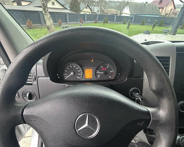 Білий Мерседес Sprinter, об'ємом двигуна 2.2 л та пробігом 280 тис. км за 20300 $, фото 10 на Automoto.ua