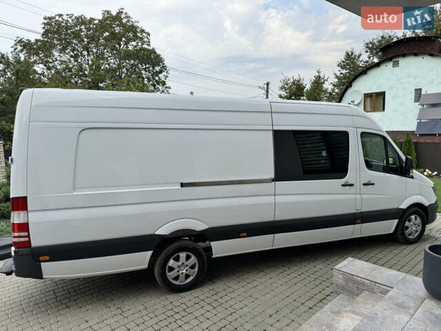 Белый Мерседес Sprinter, объемом двигателя 0 л и пробегом 566 тыс. км за 28500 $, фото 5 на Automoto.ua