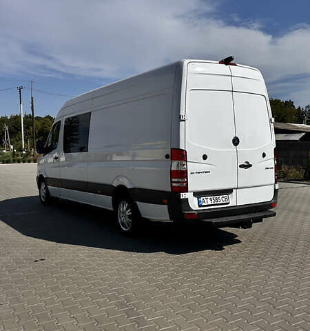 Білий Мерседес Sprinter, об'ємом двигуна 2.2 л та пробігом 320 тис. км за 24900 $, фото 2 на Automoto.ua