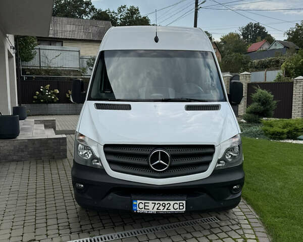 Белый Мерседес Sprinter, объемом двигателя 0 л и пробегом 566 тыс. км за 28500 $, фото 6 на Automoto.ua