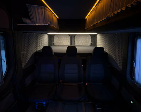 Белый Мерседес Sprinter, объемом двигателя 2.2 л и пробегом 519 тыс. км за 17900 $, фото 16 на Automoto.ua