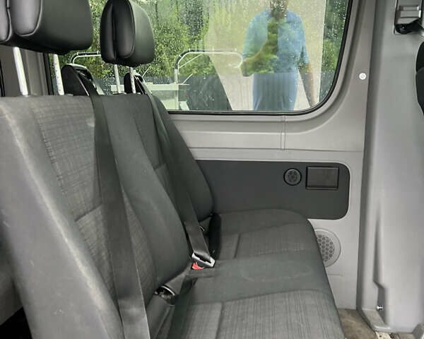 Белый Мерседес Sprinter, объемом двигателя 0 л и пробегом 390 тыс. км за 21000 $, фото 38 на Automoto.ua