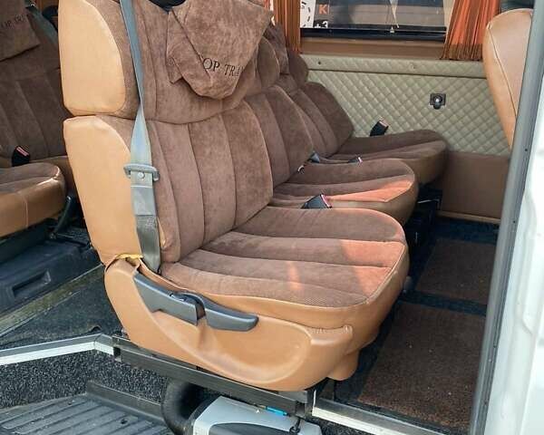 Белый Мерседес Sprinter, объемом двигателя 2.14 л и пробегом 530 тыс. км за 21500 $, фото 29 на Automoto.ua