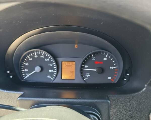 Белый Мерседес Sprinter, объемом двигателя 2.14 л и пробегом 338 тыс. км за 24700 $, фото 30 на Automoto.ua