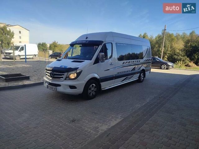 Белый Мерседес Sprinter, объемом двигателя 2.1 л и пробегом 800 тыс. км за 22000 $, фото 34 на Automoto.ua