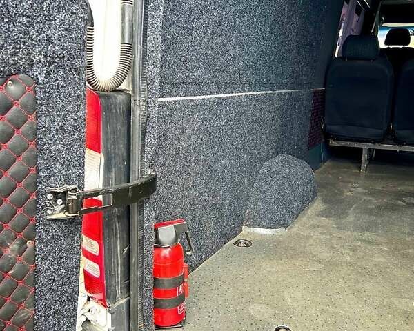 Белый Мерседес Sprinter, объемом двигателя 3 л и пробегом 324 тыс. км за 30200 $, фото 10 на Automoto.ua