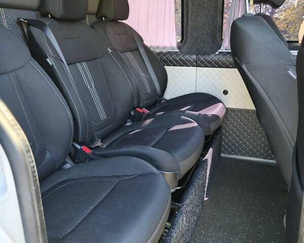 Белый Мерседес Sprinter, объемом двигателя 2.14 л и пробегом 338 тыс. км за 24700 $, фото 18 на Automoto.ua