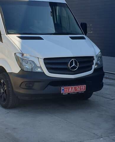 Белый Мерседес Sprinter, объемом двигателя 2.2 л и пробегом 280 тыс. км за 23999 $, фото 5 на Automoto.ua