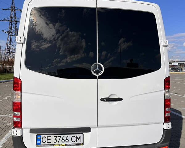 Белый Мерседес Sprinter, объемом двигателя 3 л и пробегом 895 тыс. км за 23700 $, фото 5 на Automoto.ua