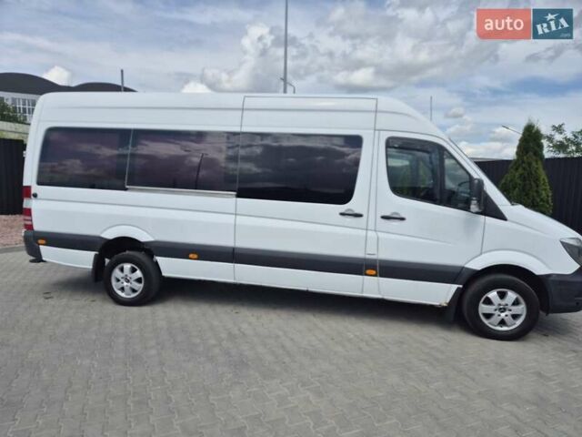 Белый Мерседес Sprinter, объемом двигателя 2.99 л и пробегом 669 тыс. км за 30500 $, фото 12 на Automoto.ua