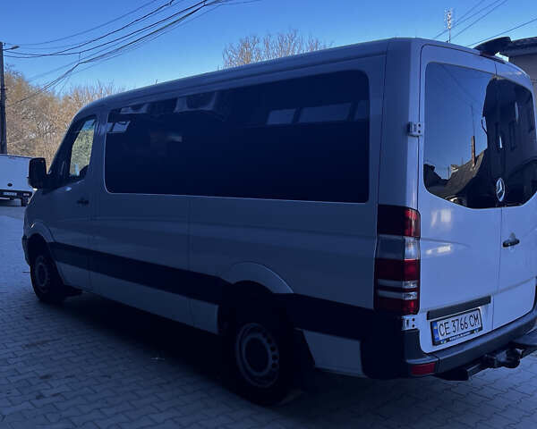 Белый Мерседес Sprinter, объемом двигателя 3 л и пробегом 895 тыс. км за 24500 $, фото 2 на Automoto.ua
