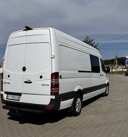 Білий Мерседес Sprinter, об'ємом двигуна 2.2 л та пробігом 320 тис. км за 24900 $, фото 3 на Automoto.ua