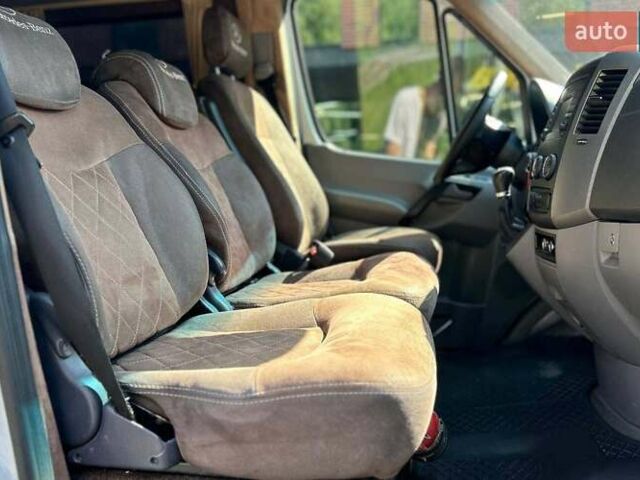 Білий Мерседес Sprinter, об'ємом двигуна 2.99 л та пробігом 897 тис. км за 25000 $, фото 15 на Automoto.ua