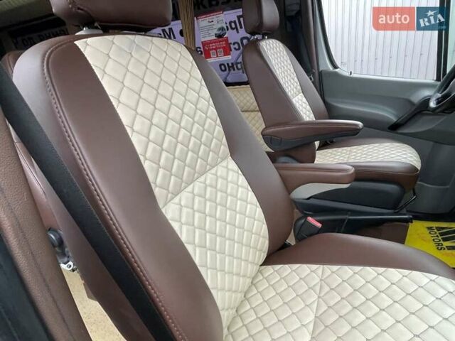 Белый Мерседес Sprinter, объемом двигателя 2.2 л и пробегом 737 тыс. км за 25000 $, фото 47 на Automoto.ua