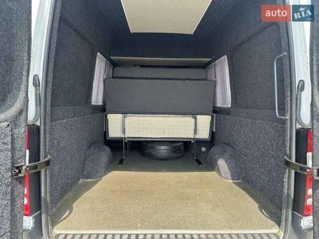 Белый Мерседес Sprinter, объемом двигателя 2.1 л и пробегом 339 тыс. км за 24300 $, фото 17 на Automoto.ua
