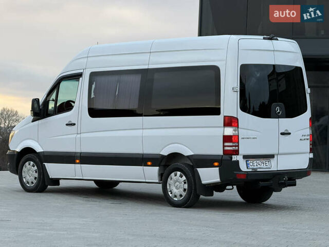 Белый Мерседес Sprinter, объемом двигателя 2.2 л и пробегом 519 тыс. км за 17900 $, фото 3 на Automoto.ua