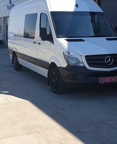 Белый Мерседес Sprinter, объемом двигателя 2.2 л и пробегом 280 тыс. км за 23999 $, фото 4 на Automoto.ua