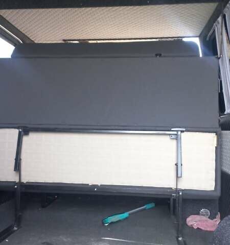 Белый Мерседес Sprinter, объемом двигателя 2.14 л и пробегом 338 тыс. км за 24700 $, фото 36 на Automoto.ua