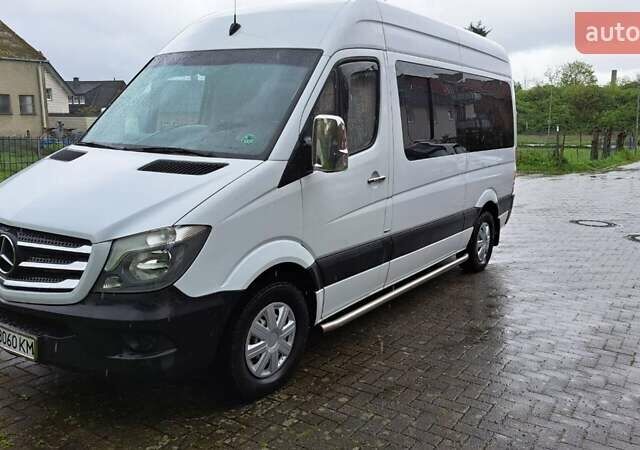 Белый Мерседес Sprinter, объемом двигателя 2.14 л и пробегом 193 тыс. км за 18500 $, фото 14 на Automoto.ua
