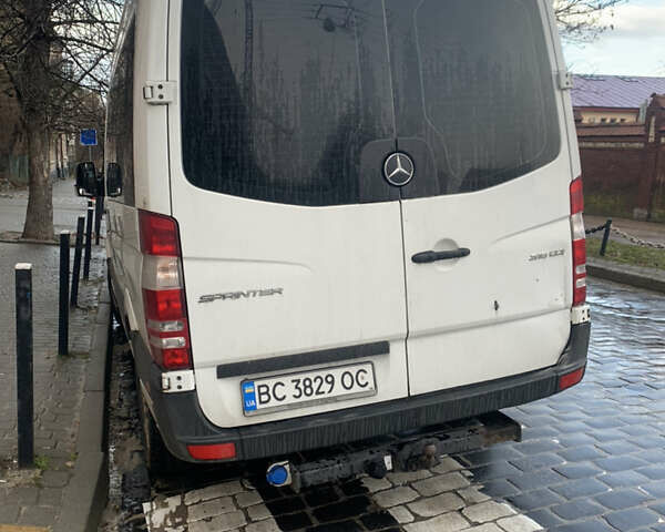 Білий Мерседес Sprinter, об'ємом двигуна 2.3 л та пробігом 280 тис. км за 18870 $, фото 16 на Automoto.ua