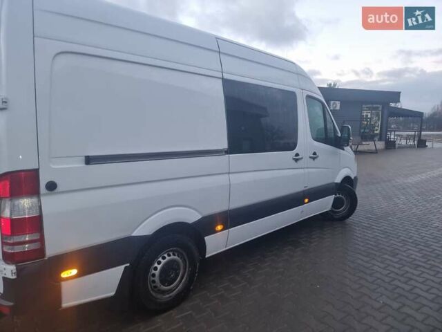 Белый Мерседес Sprinter, объемом двигателя 2.2 л и пробегом 243 тыс. км за 16250 $, фото 6 на Automoto.ua
