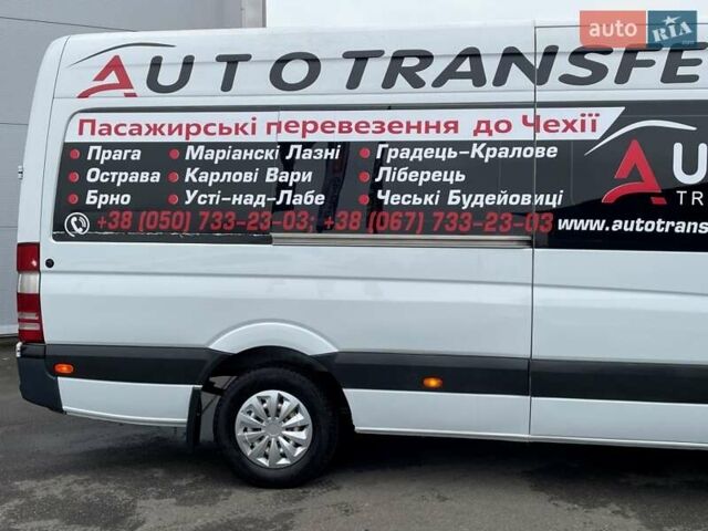 Белый Мерседес Sprinter, объемом двигателя 2.2 л и пробегом 737 тыс. км за 25000 $, фото 17 на Automoto.ua