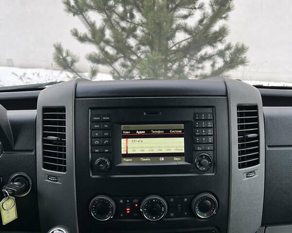 Білий Мерседес Sprinter, об'ємом двигуна 2.2 л та пробігом 298 тис. км за 23900 $, фото 46 на Automoto.ua