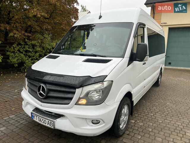 Белый Мерседес Sprinter, объемом двигателя 2.14 л и пробегом 630 тыс. км за 27900 $, фото 13 на Automoto.ua