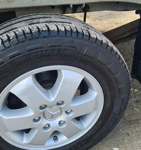 Білий Мерседес Sprinter, об'ємом двигуна 2.2 л та пробігом 410 тис. км за 31999 $, фото 25 на Automoto.ua