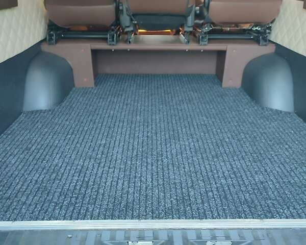 Белый Мерседес Sprinter, объемом двигателя 2.1 л и пробегом 800 тыс. км за 22000 $, фото 35 на Automoto.ua