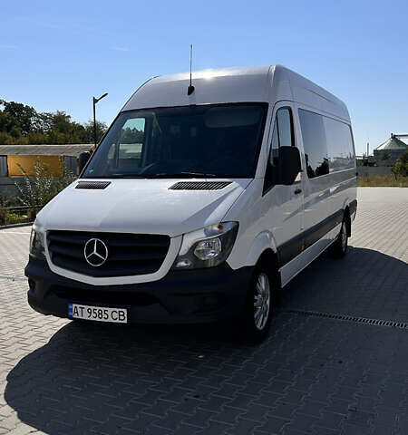 Білий Мерседес Sprinter, об'ємом двигуна 2.2 л та пробігом 320 тис. км за 24900 $, фото 1 на Automoto.ua
