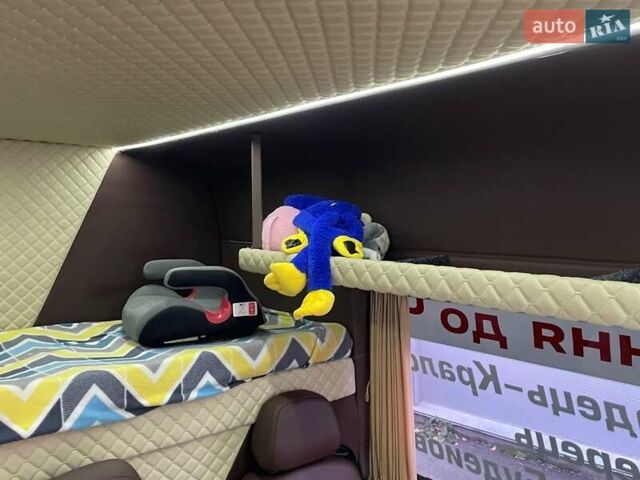 Белый Мерседес Sprinter, объемом двигателя 2.2 л и пробегом 737 тыс. км за 25000 $, фото 26 на Automoto.ua