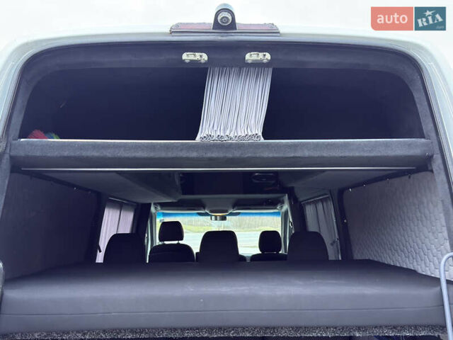 Белый Мерседес Sprinter, объемом двигателя 2.2 л и пробегом 519 тыс. км за 17900 $, фото 21 на Automoto.ua