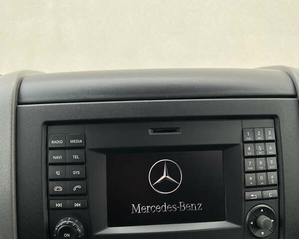 Білий Мерседес Sprinter, об'ємом двигуна 2.2 л та пробігом 332 тис. км за 27900 $, фото 39 на Automoto.ua