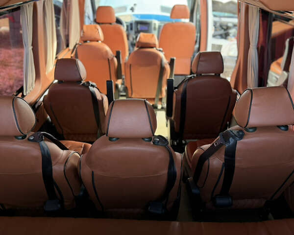 Белый Мерседес Sprinter, объемом двигателя 2.14 л и пробегом 880 тыс. км за 27000 $, фото 13 на Automoto.ua