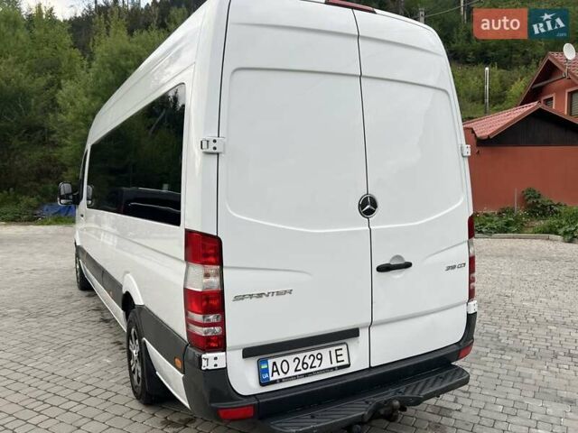 Белый Мерседес Sprinter, объемом двигателя 3 л и пробегом 500 тыс. км за 27999 $, фото 12 на Automoto.ua