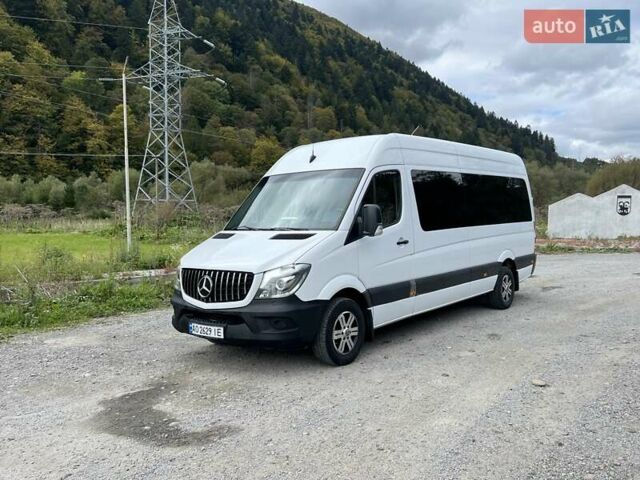 Білий Мерседес Sprinter, об'ємом двигуна 3 л та пробігом 500 тис. км за 27999 $, фото 2 на Automoto.ua