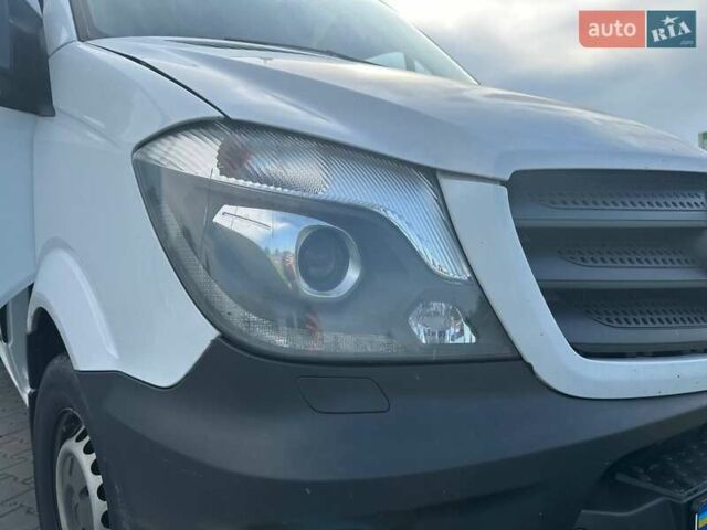 Білий Мерседес Sprinter, об'ємом двигуна 3 л та пробігом 750 тис. км за 26500 $, фото 14 на Automoto.ua