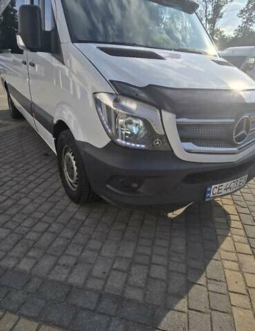 Білий Мерседес Sprinter, об'ємом двигуна 2.2 л та пробігом 750 тис. км за 25721 $, фото 5 на Automoto.ua
